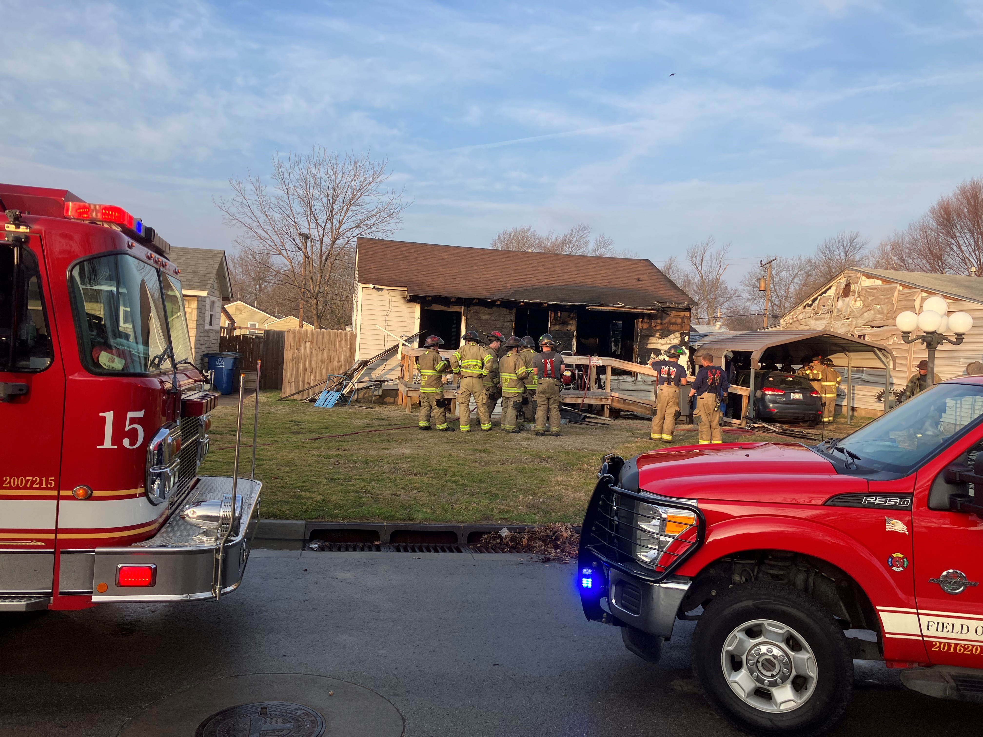 PHOTO- Deadly fire on north vandalia 