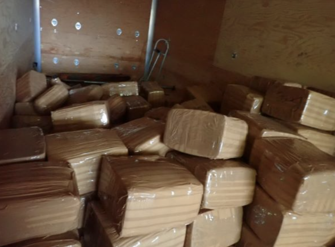 2.8 tons of methamphetamine and fentanyl seized at border