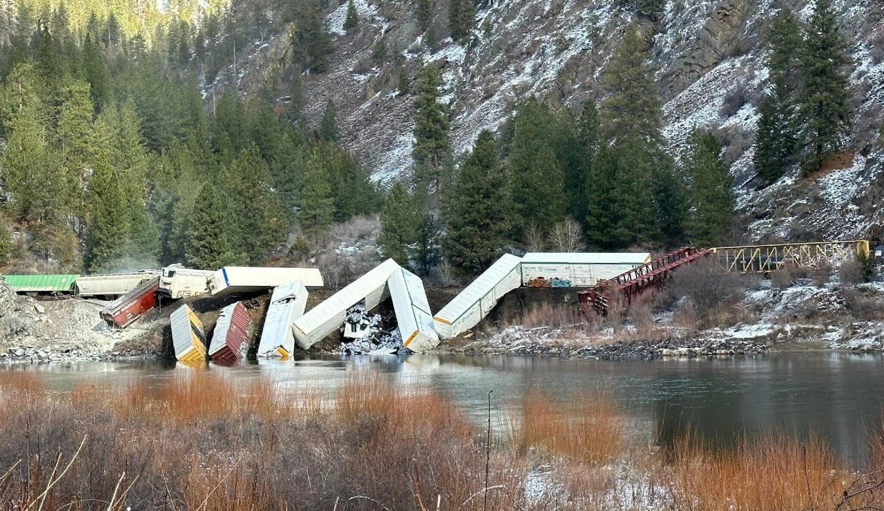 Paradise Train Derailment