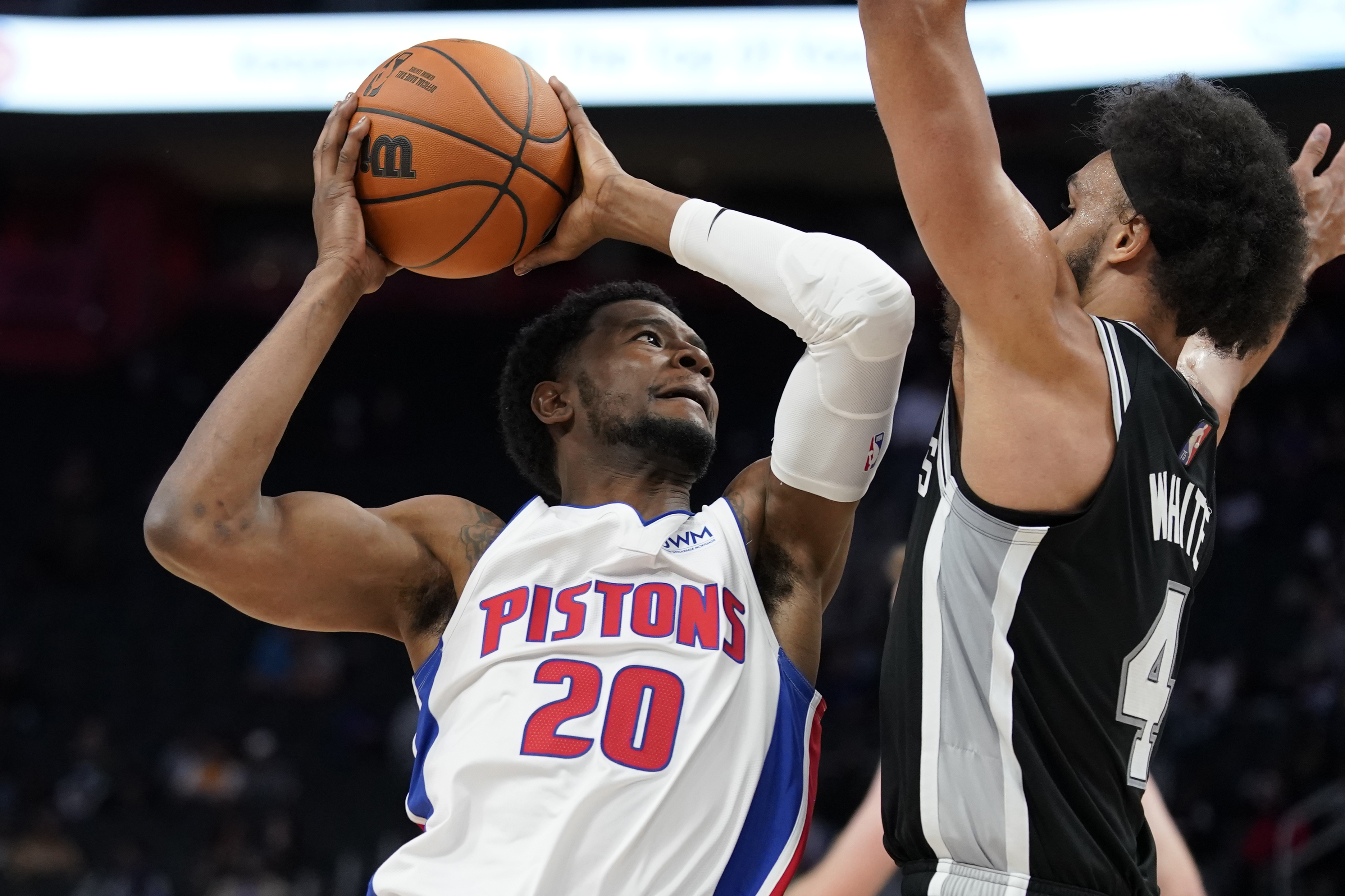Josh Jackson Spurs Pistons Basketball