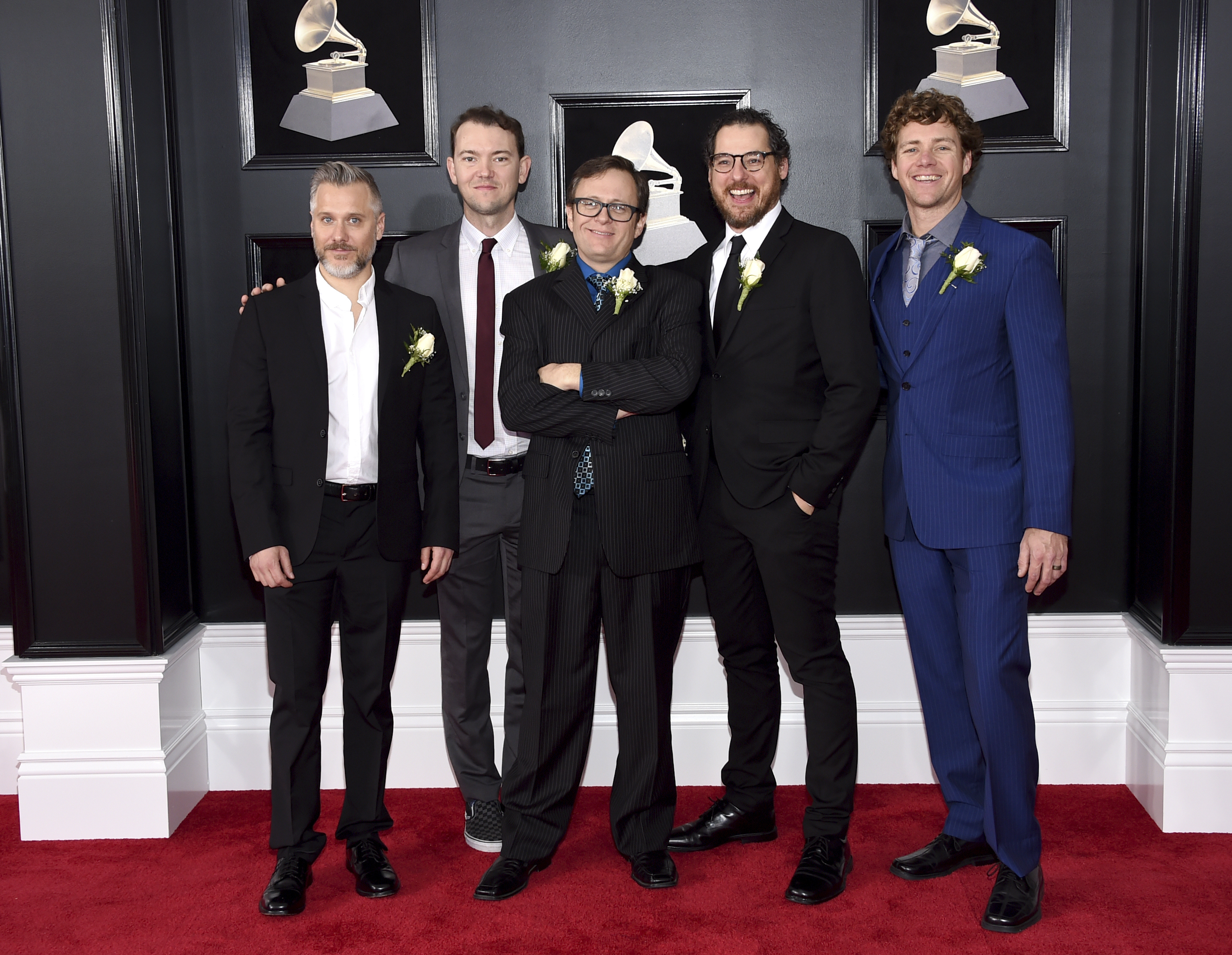 The Infamous Stringdusters