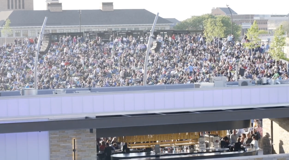 FANS INSIDE AMPHITHEATER. 