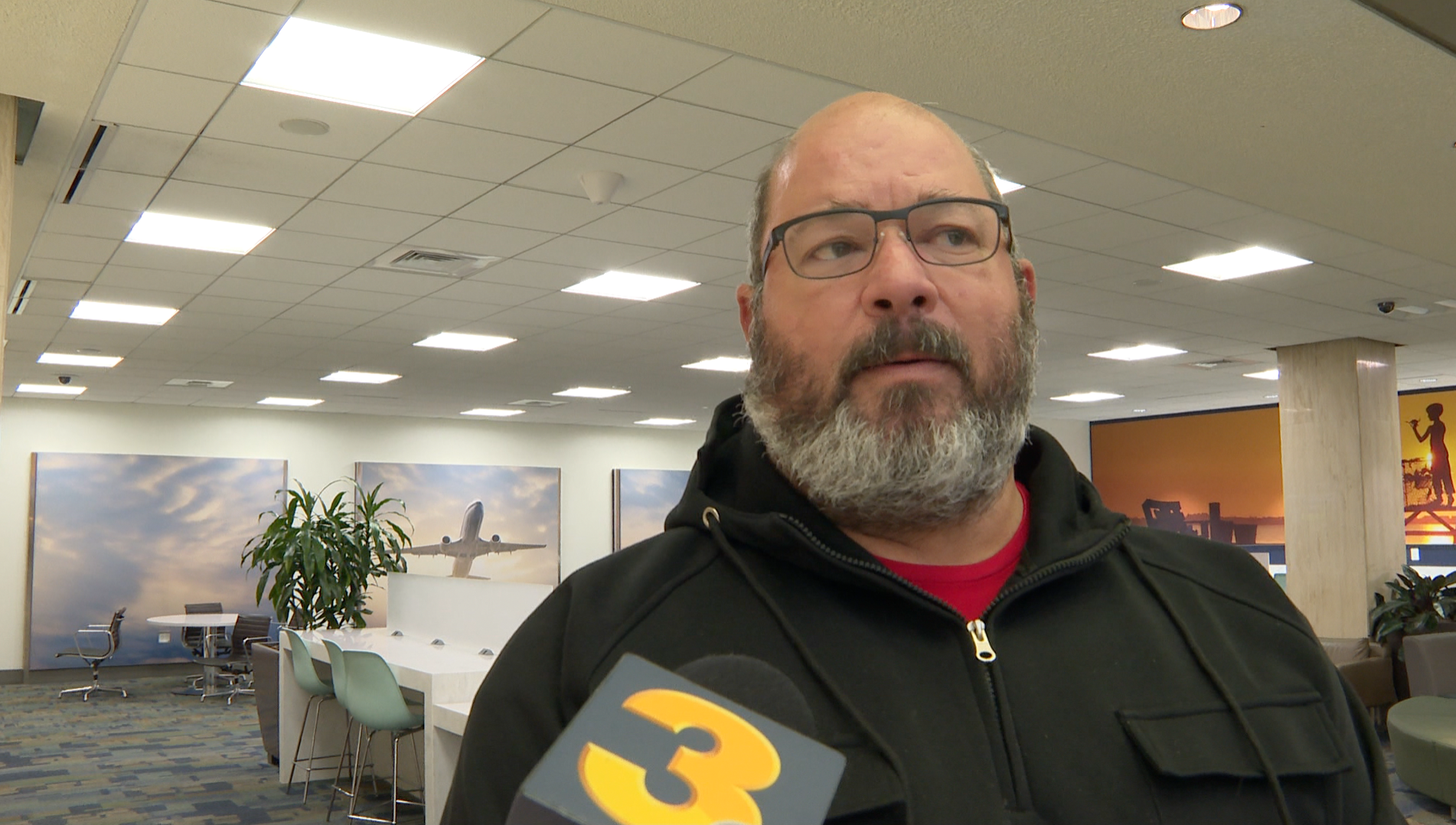 ORF travelers talk about flight reductions