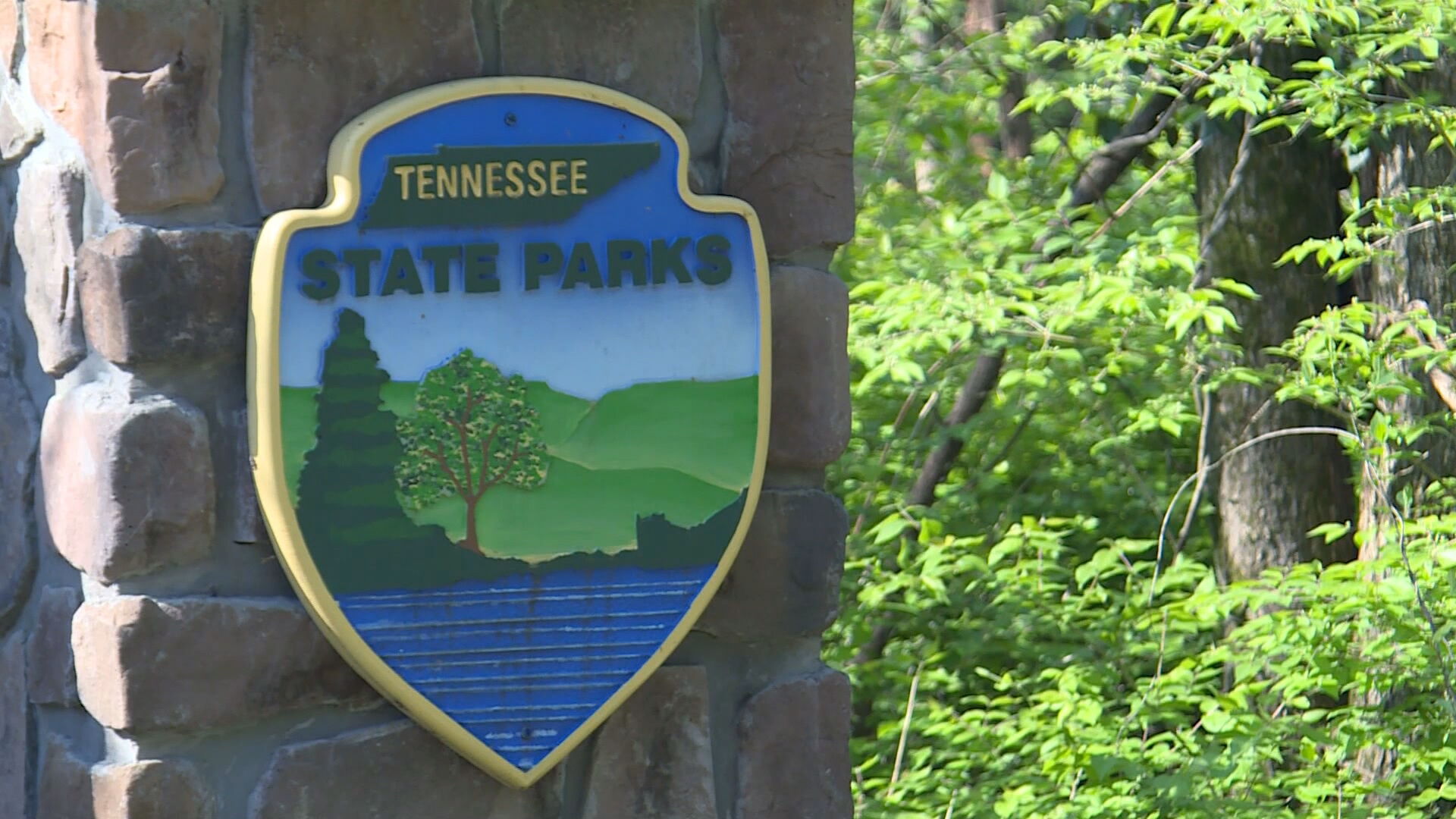tennessee state parks sign