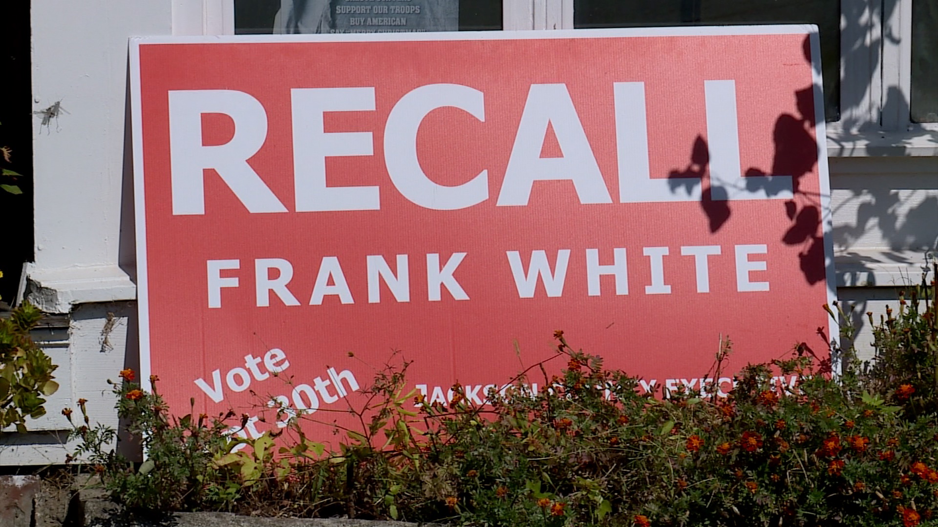 recall sign.jpg