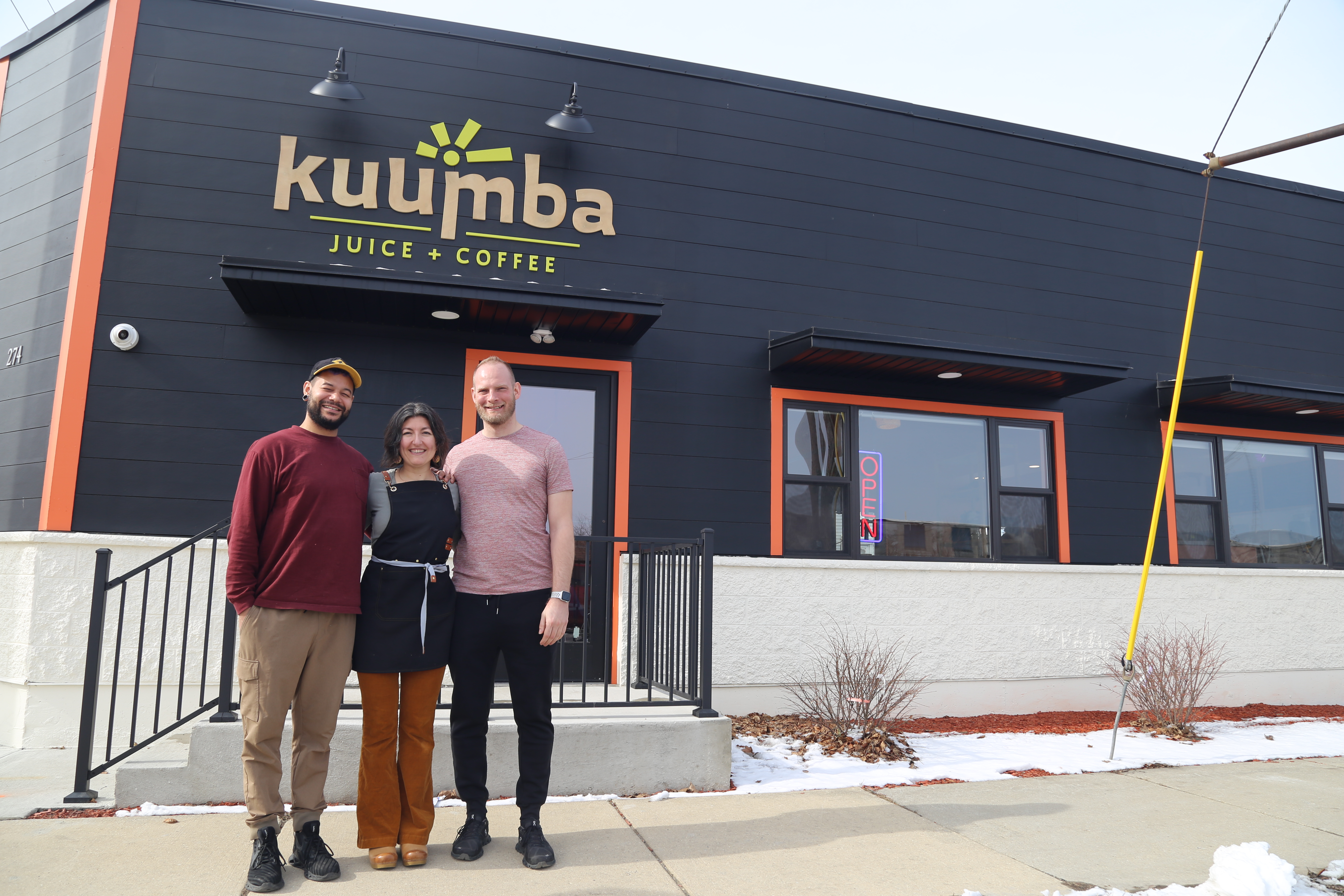 Kuumba juice and Coffee