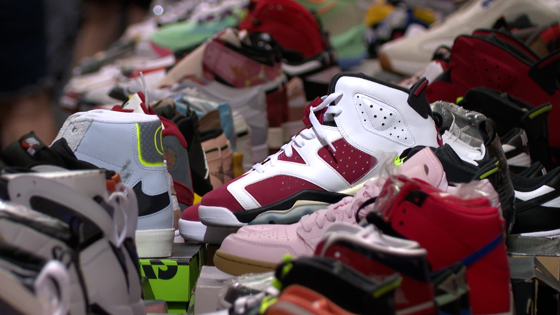 sneaker expo.jpg