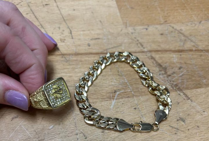 fake gold jewelry