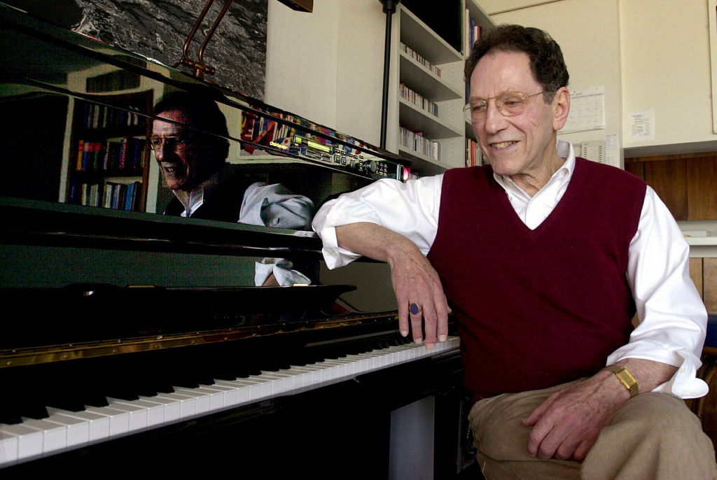File photo of musician Tom Lehrer.