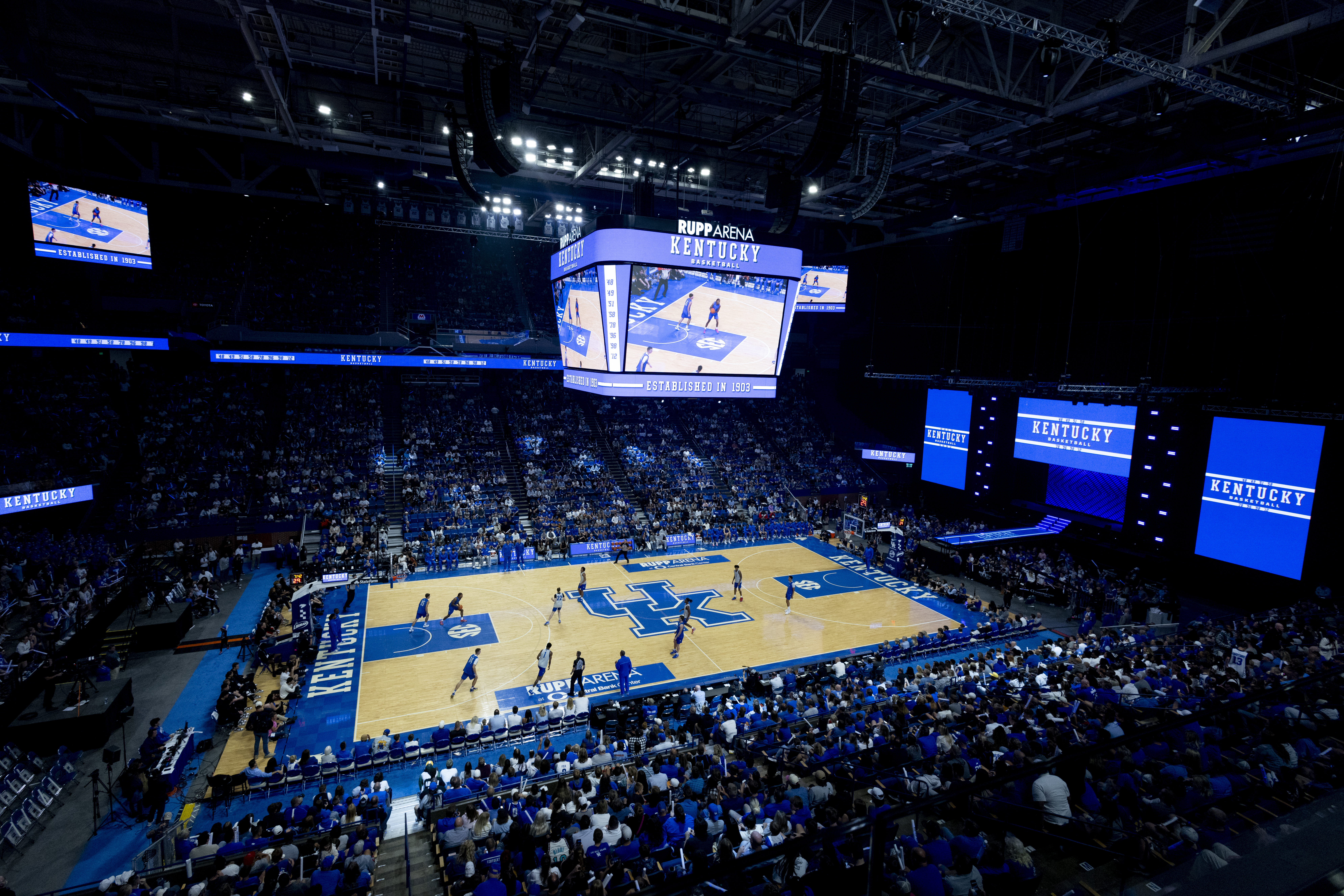 Rupp Arena Big Blue Madness