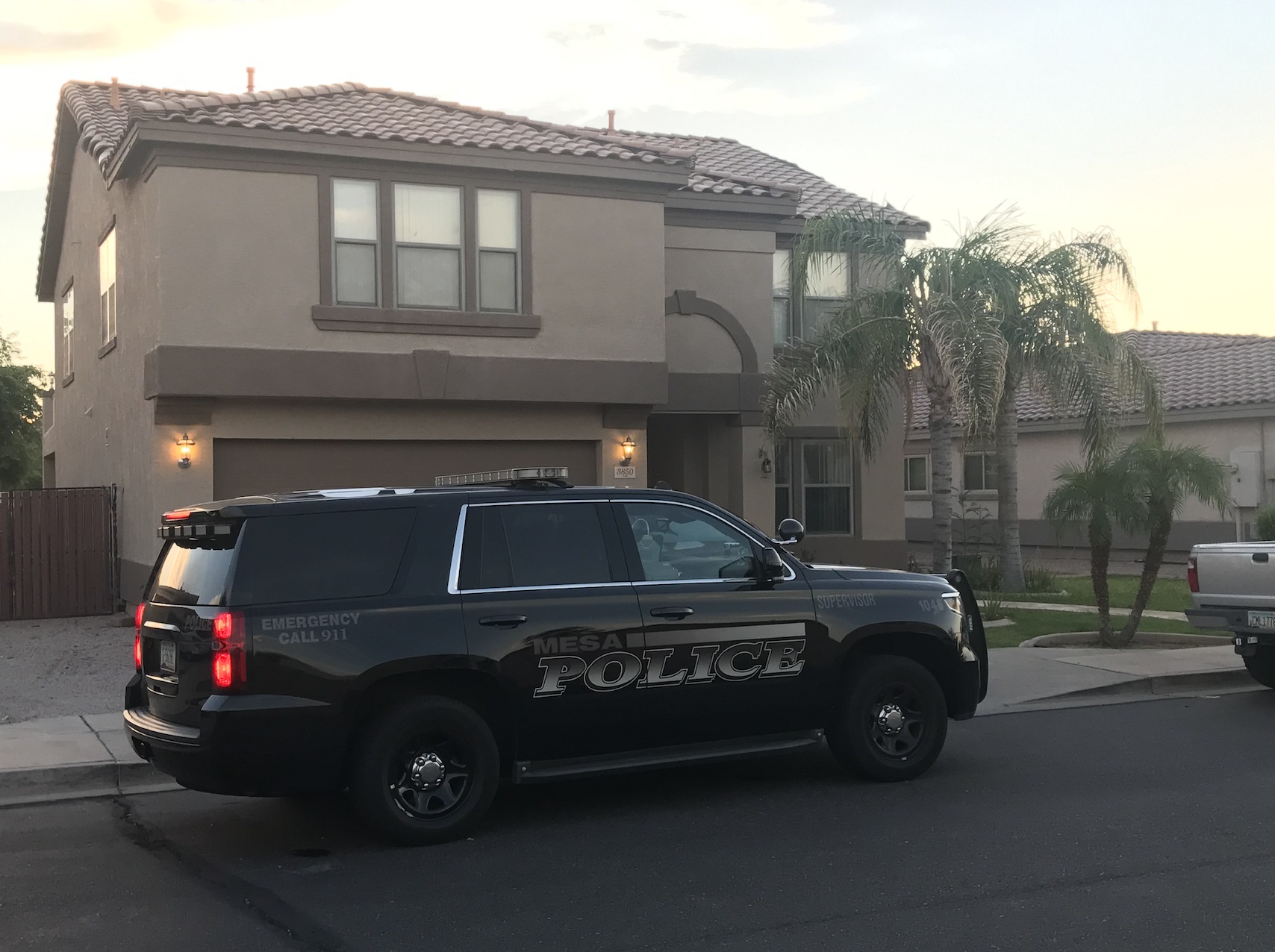 Baby in critical condition after pulled from water near Meridian and Elliot roads in Mesa