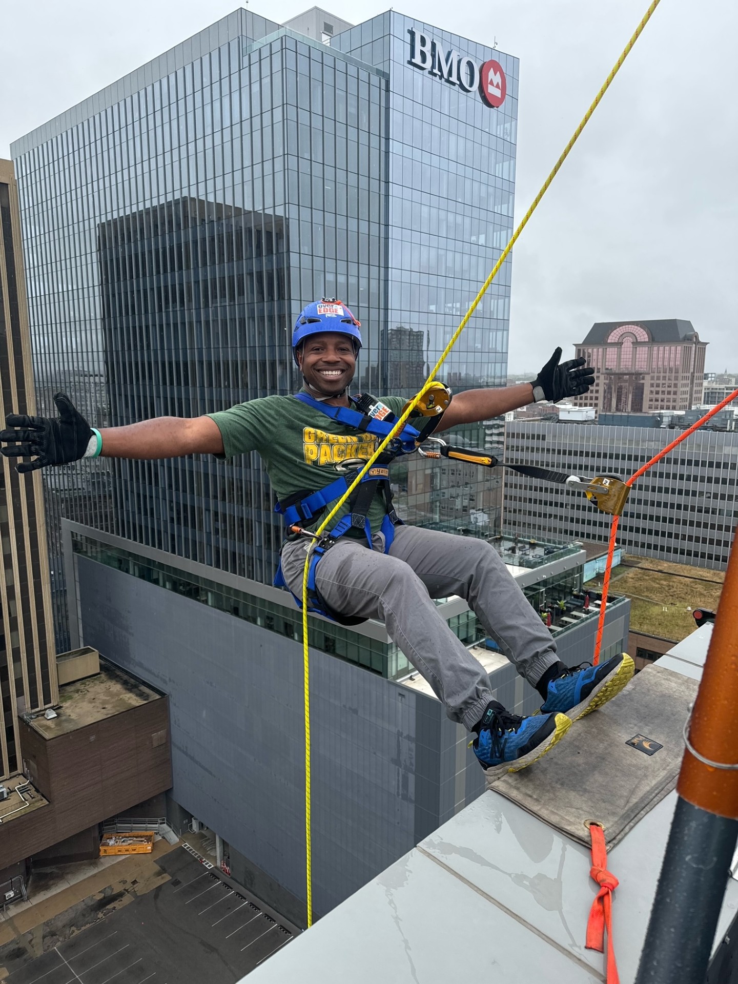 Mayor Johnson rappels for a cause