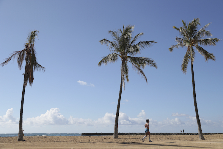 Hawai'i offering free airfare to recruit remote workers to move