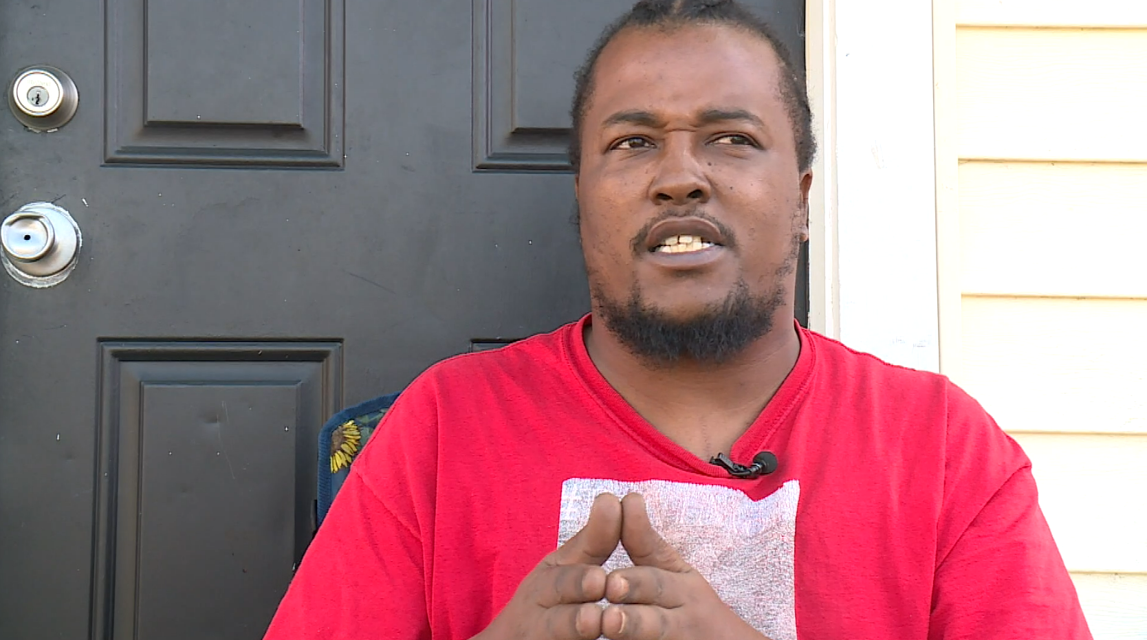 He stopped at a Henrico shooting to help. Police put him behind bars for 19 days as a suspect.