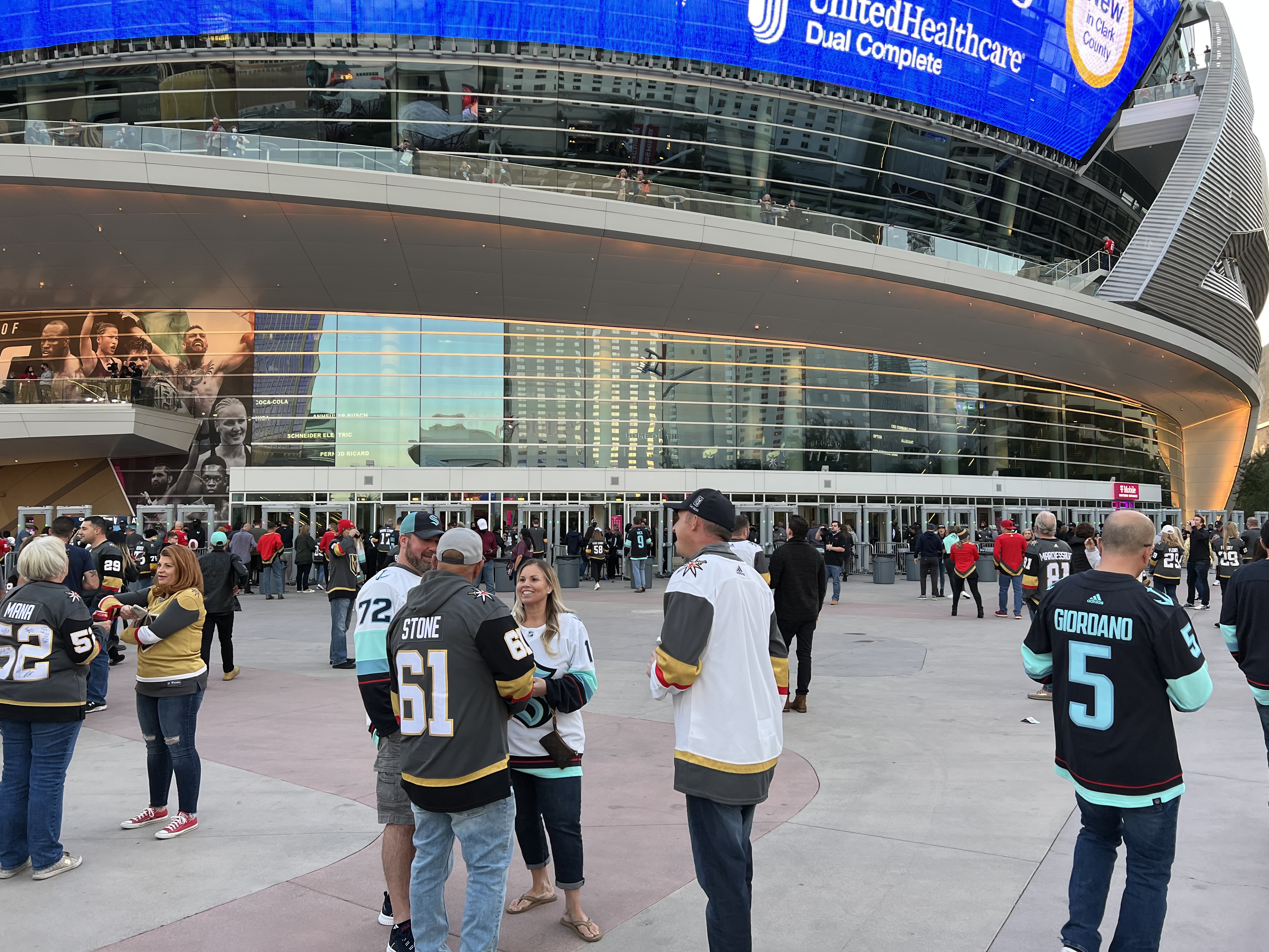 VGK fans share advice for Kraken fans ahead of team's first season
