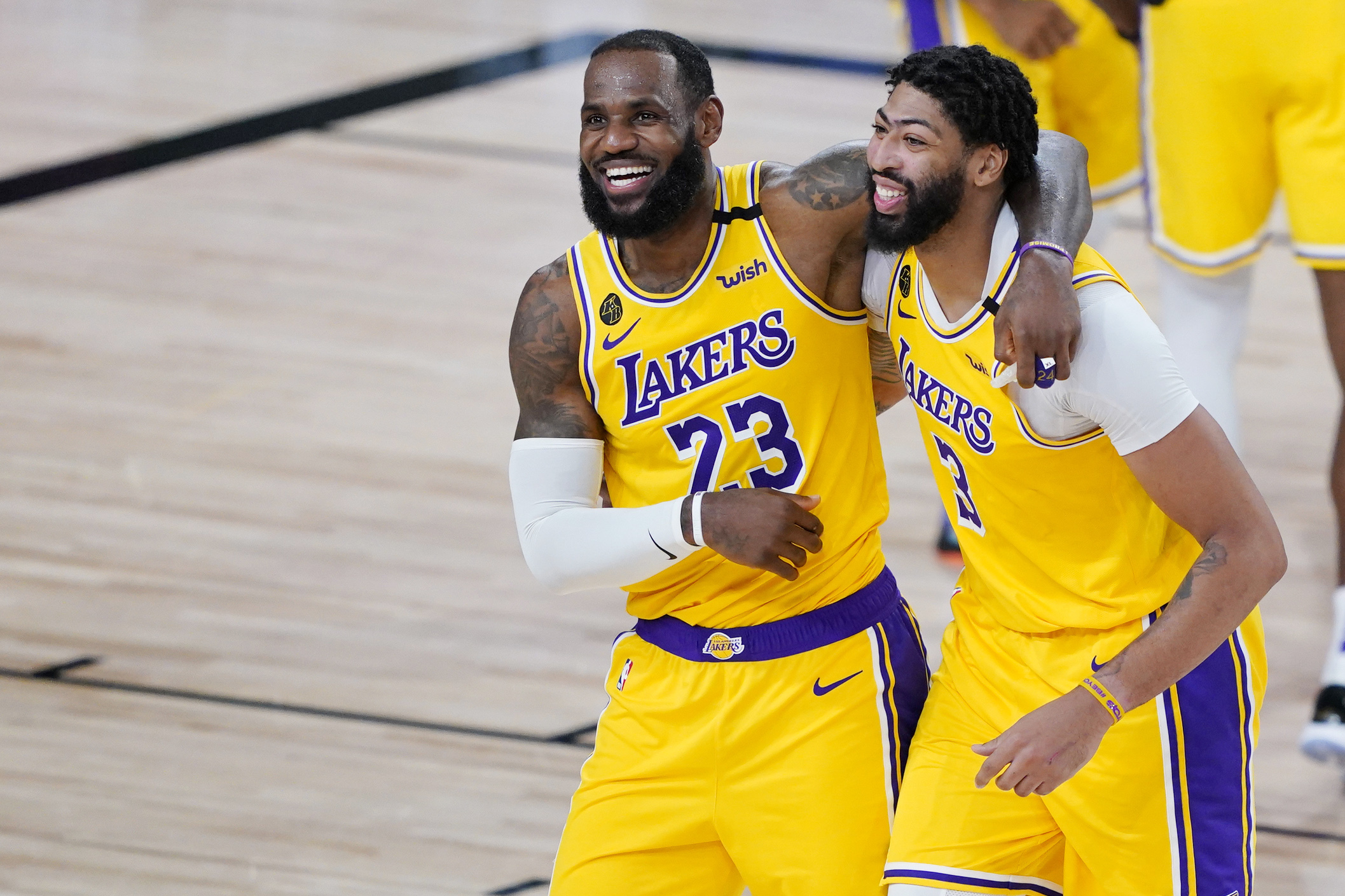APTOPIX Nuggets Lakers Basketball