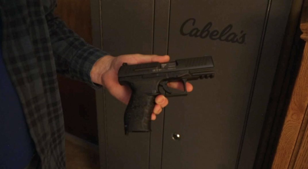 LICENSE TO PURCHASE GUN 4.png