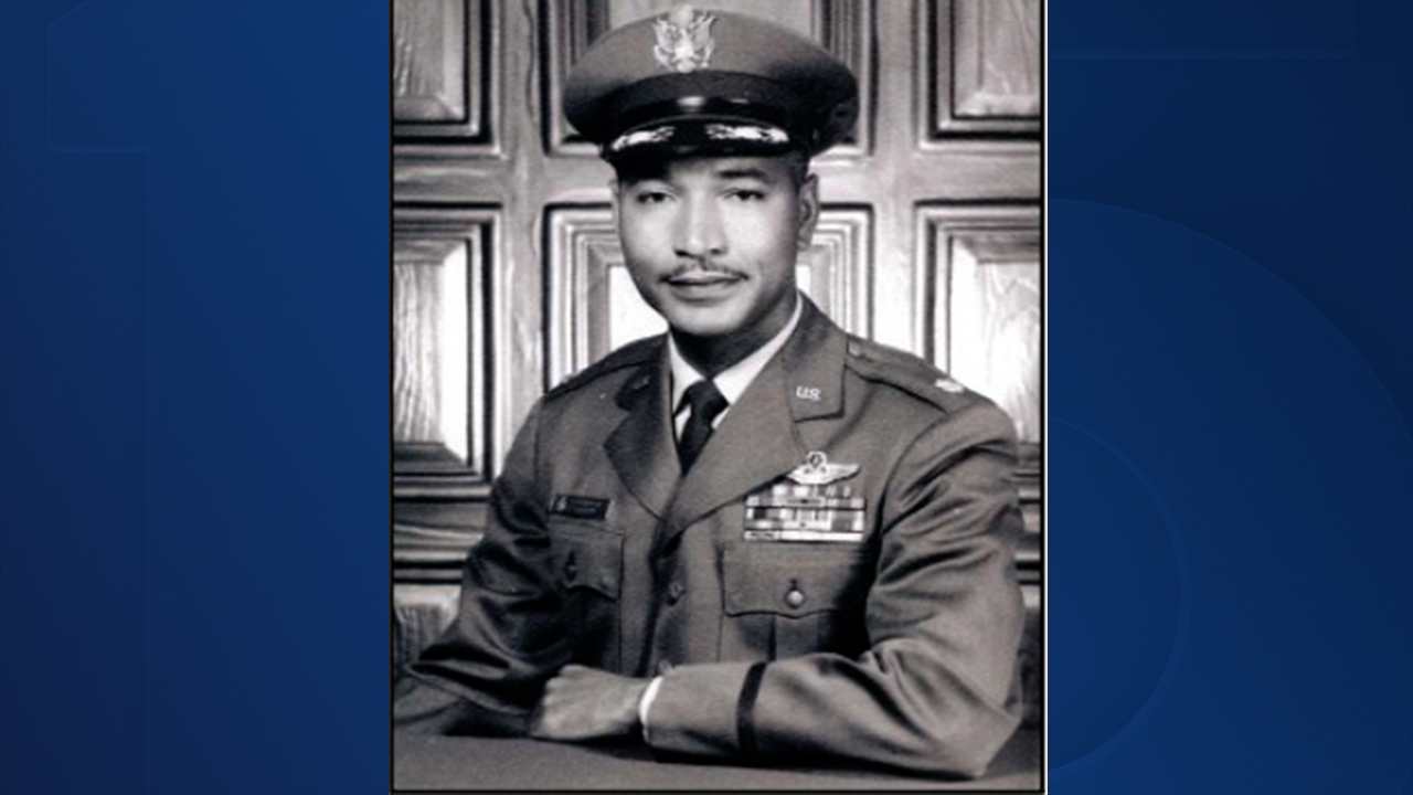 Lt Col Robert Ashby2.jpg