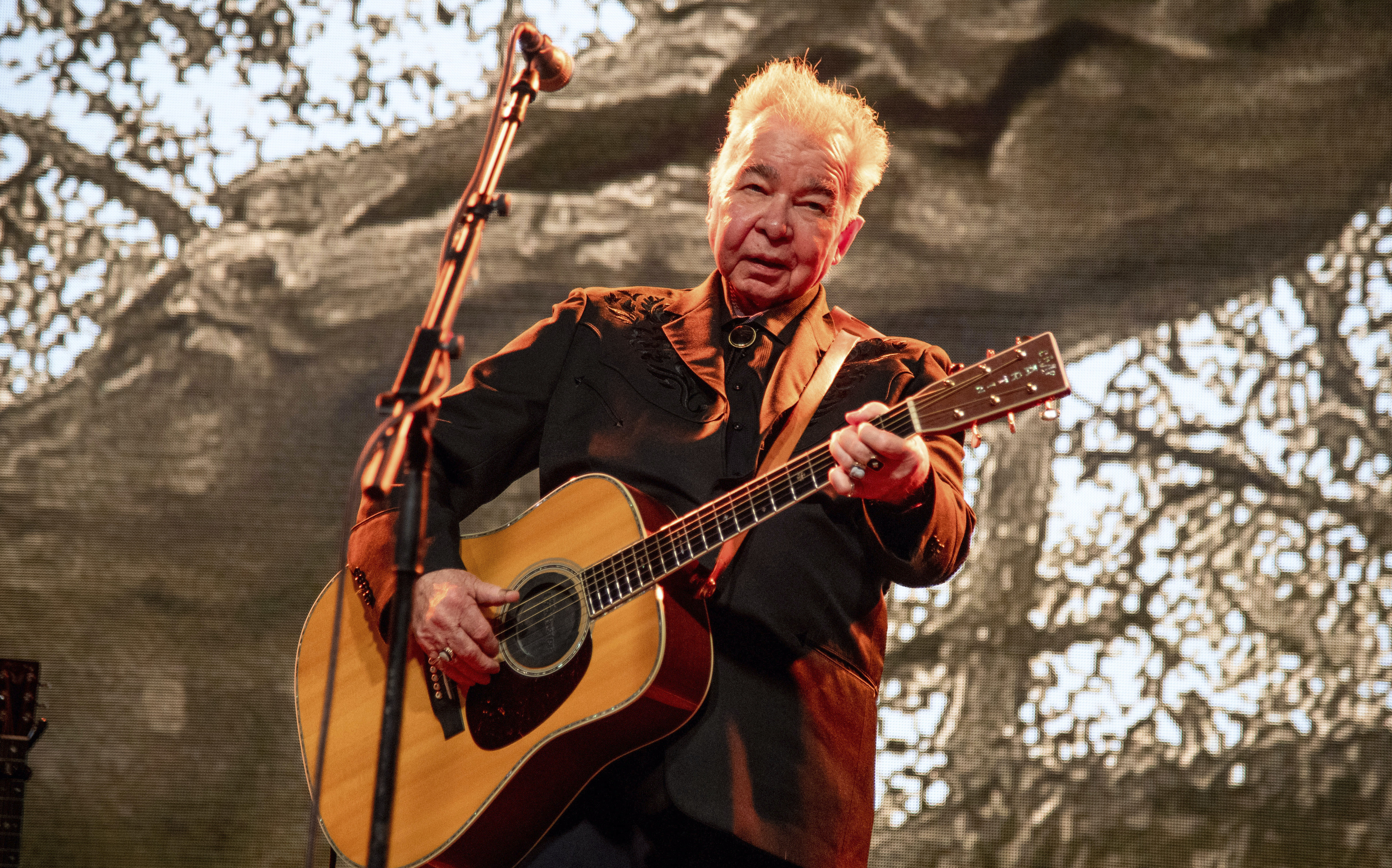 John Prine, singer and songwriter, dies after battle with coronavirus
