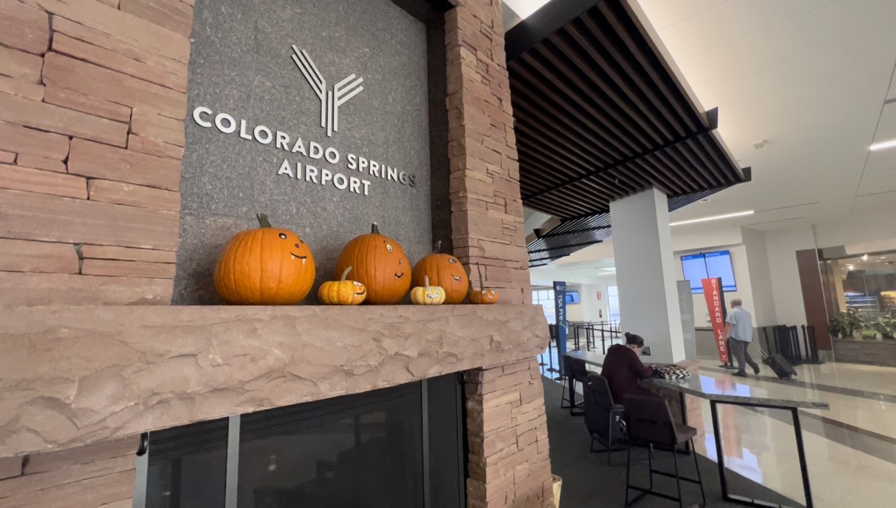 Travel experts: Holiday travel plans should be made very soon or risk missing out