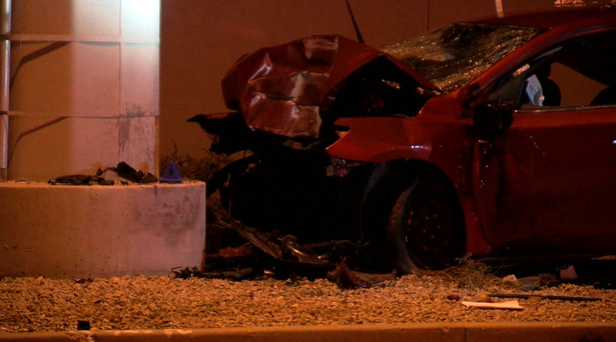 Car into pole in Tempe