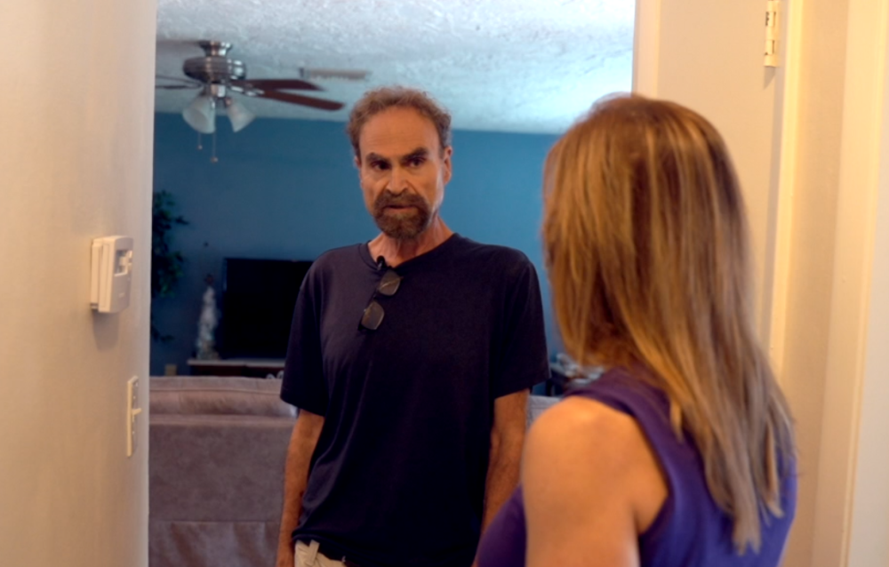 homeowner with no ac.png