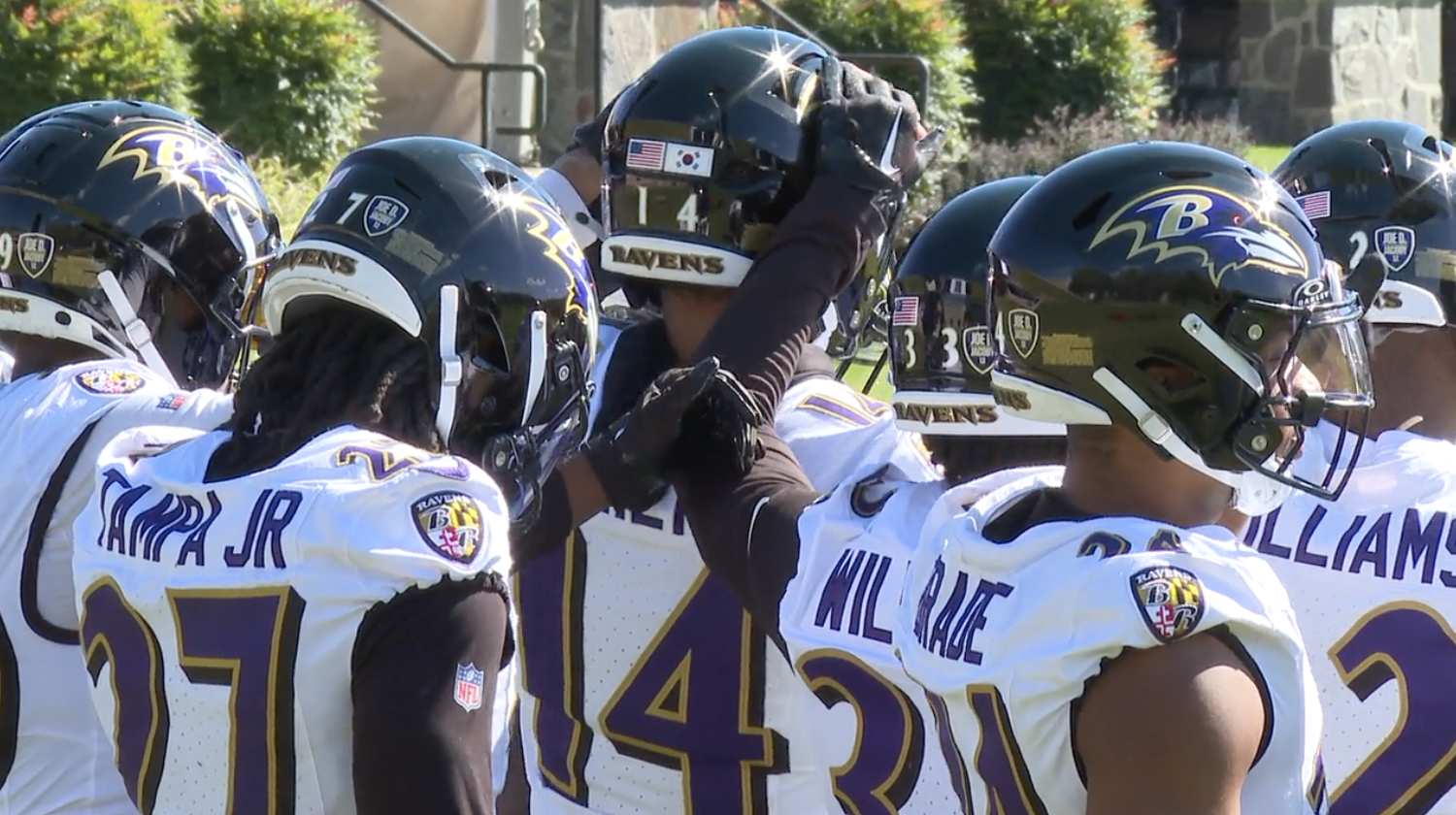 Ravens huddle