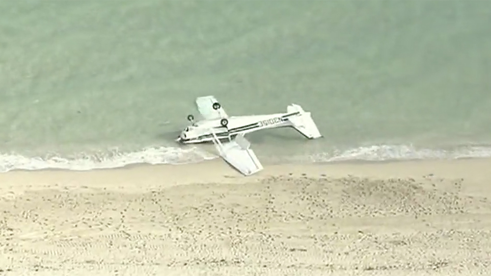 WPTV-HAULOVER-PLANE-DOWN.jpg