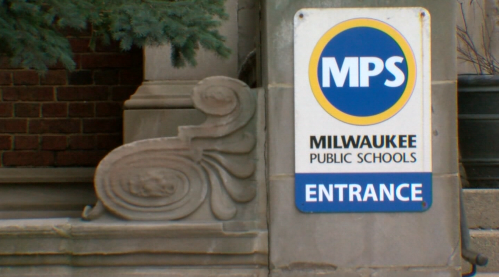 milwaukee public schools