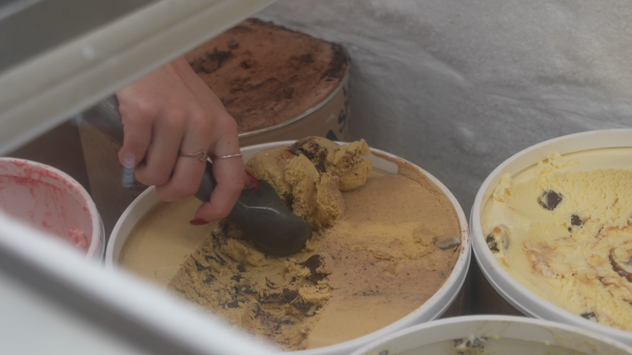 I visited Scoopy Doo's Ice Cream in my DeWitt neighborhood to get a cold treat on one of the hottest days of the year.
