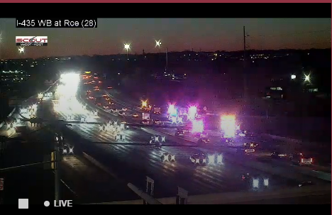 I-435EB & Roe semi overturned