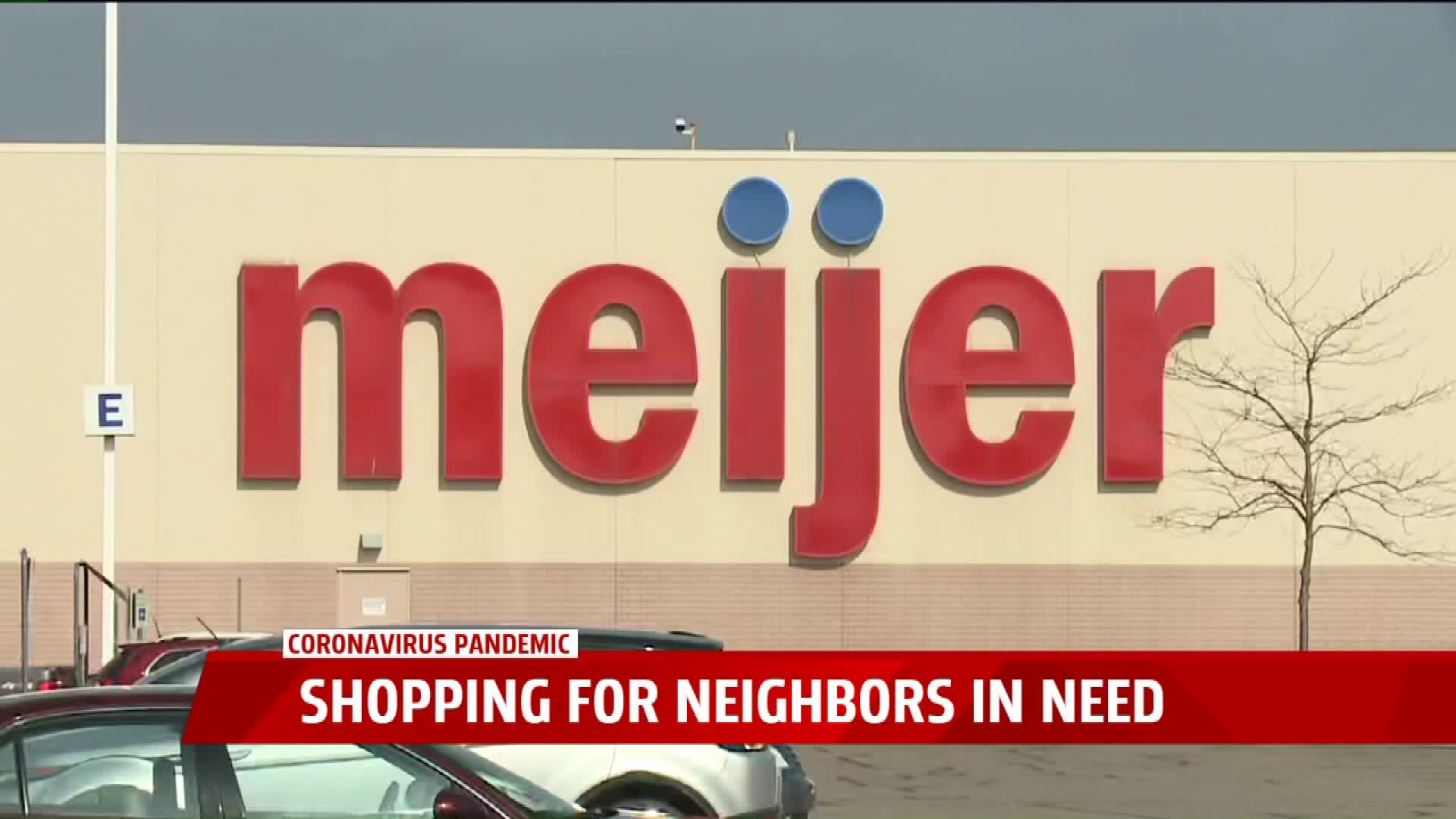 Woman volunteering to shop for seniors during pandemic