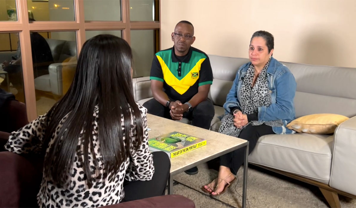 Joanna Robinson and Lincoln Lewis 