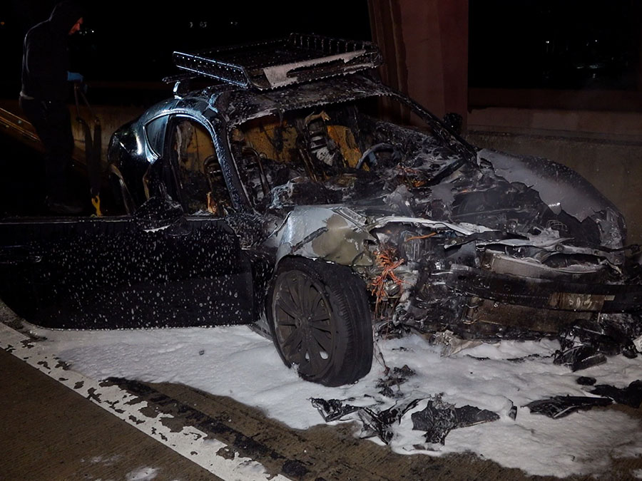 i15_car_fire_050423.jpg