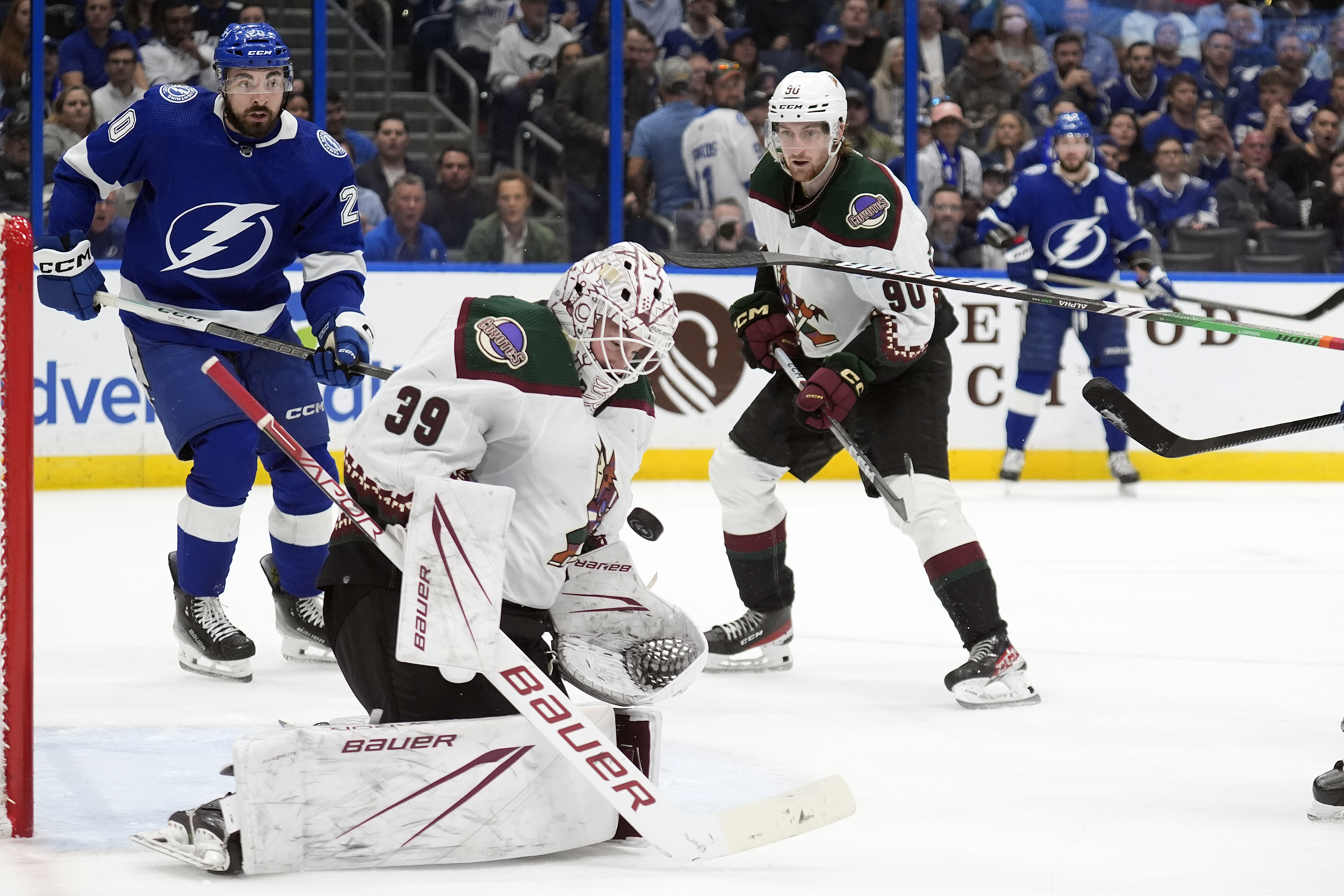 Coyotes Lightning Hockey