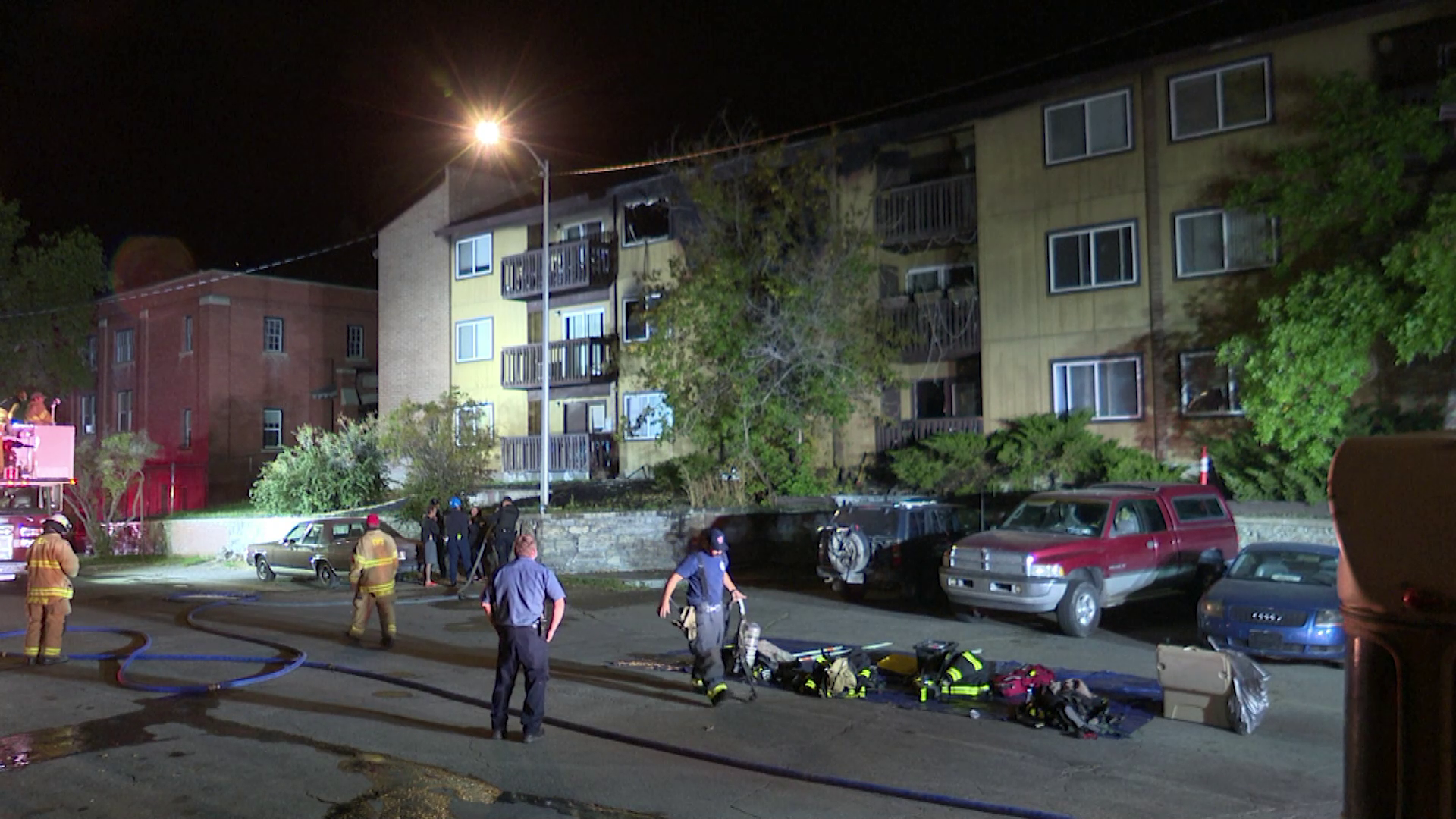 Overnight fire hits Helena apartment building