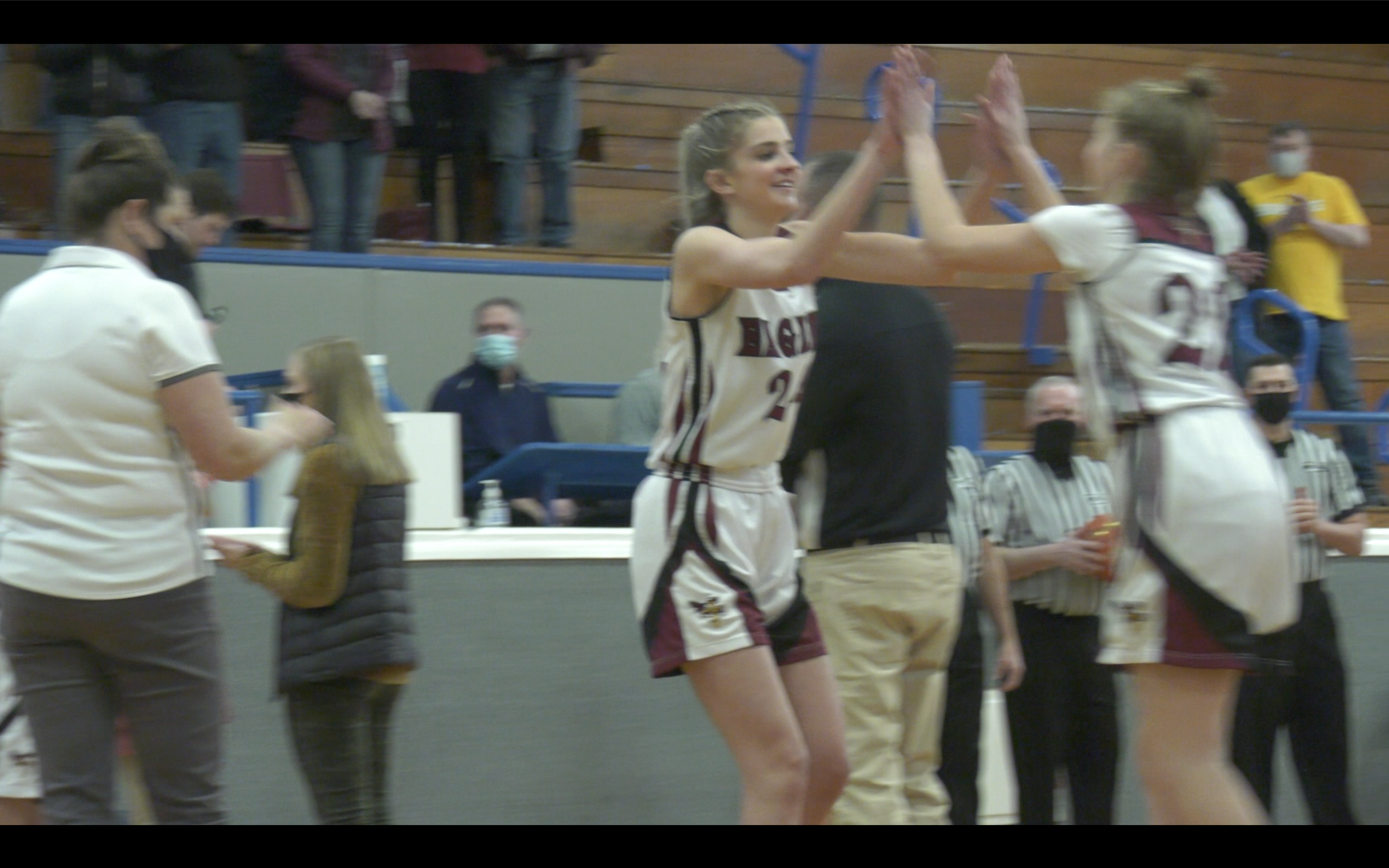 Manhattan Christian girls basketball