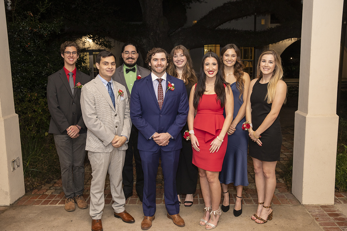 December 13, 2021 Outstanding Grads 9437C.jpg