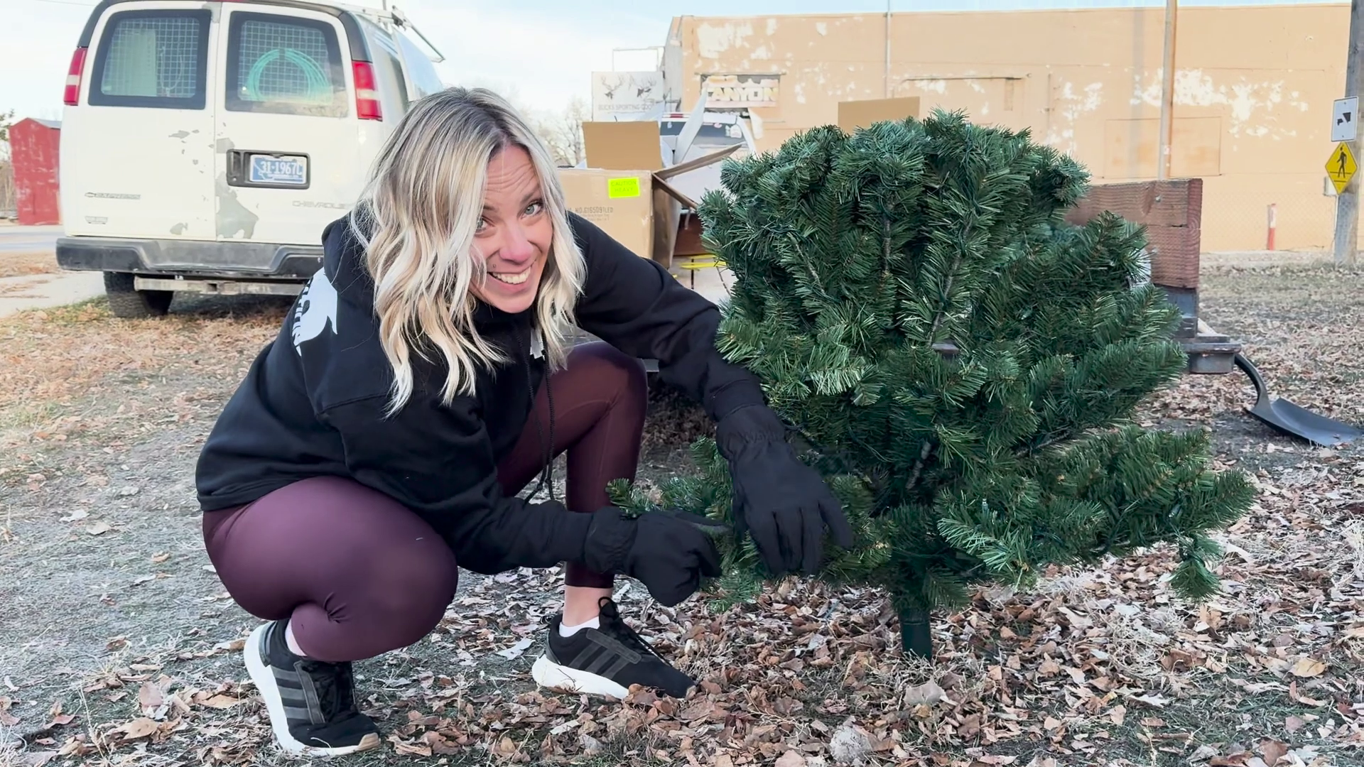 Choteau preps Christmas tree for holiday season