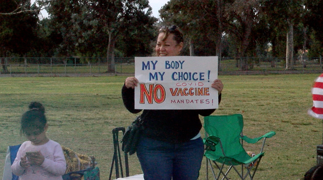 South Bay parents have their children skip school to protest COVID-19 vaccine mandate.png