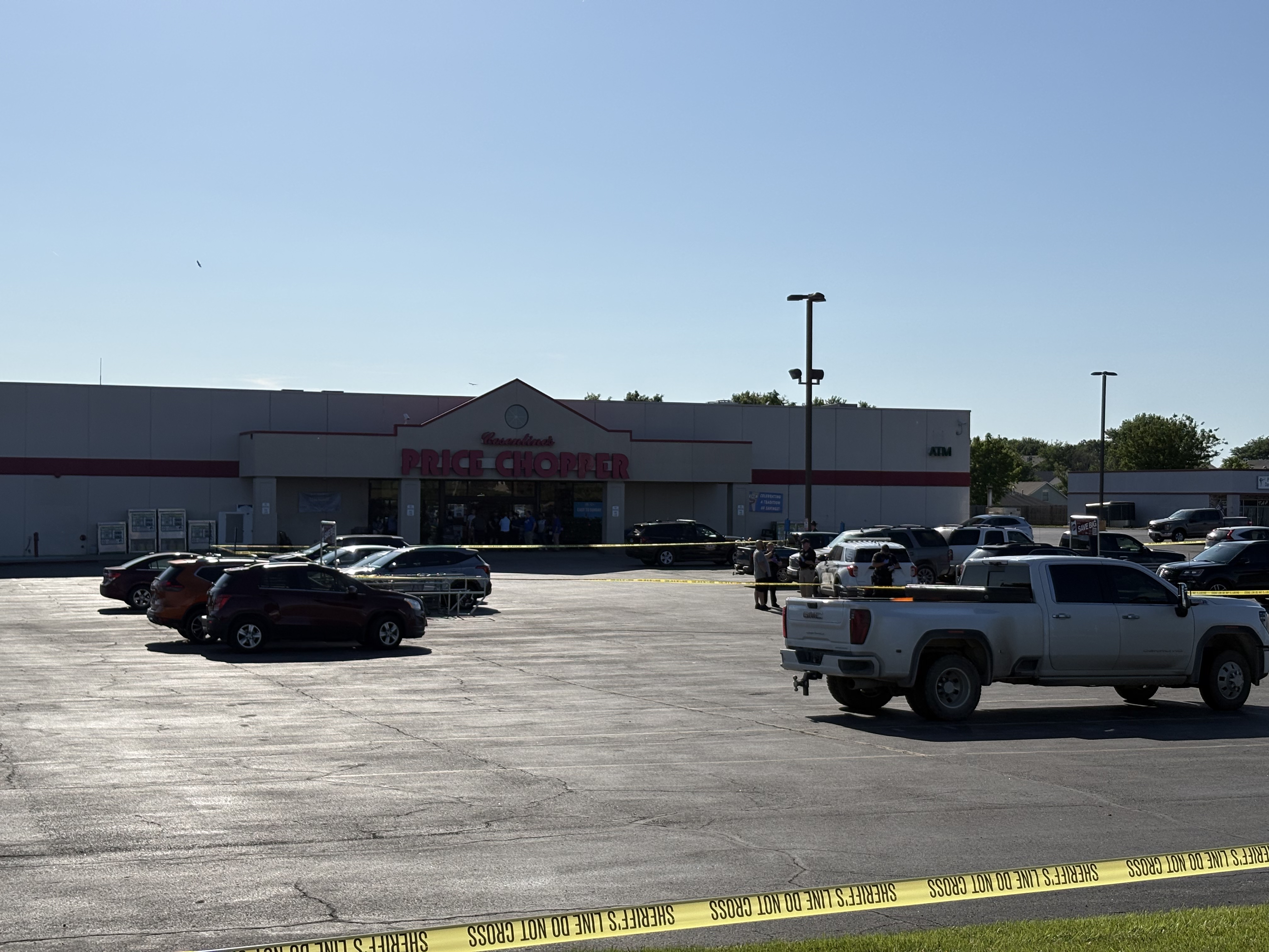 Pleasant Hill police, Cass County Sheriff's Office investigating shooting at Price Chopper