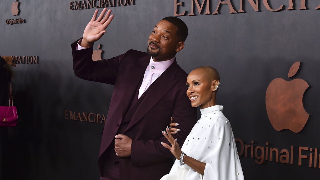 Jada Pinkett Smith and Will Smith are shown.