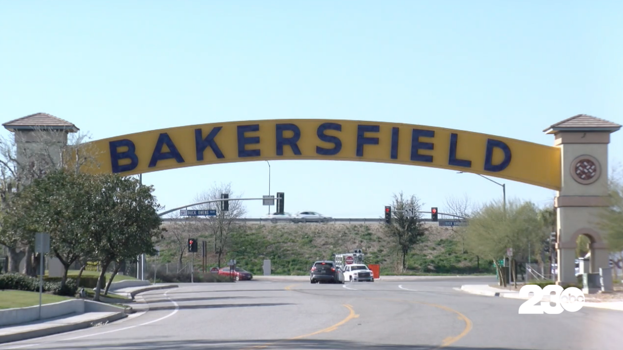 Downtown Bakersfield Sign, Bakersfield (FILE)