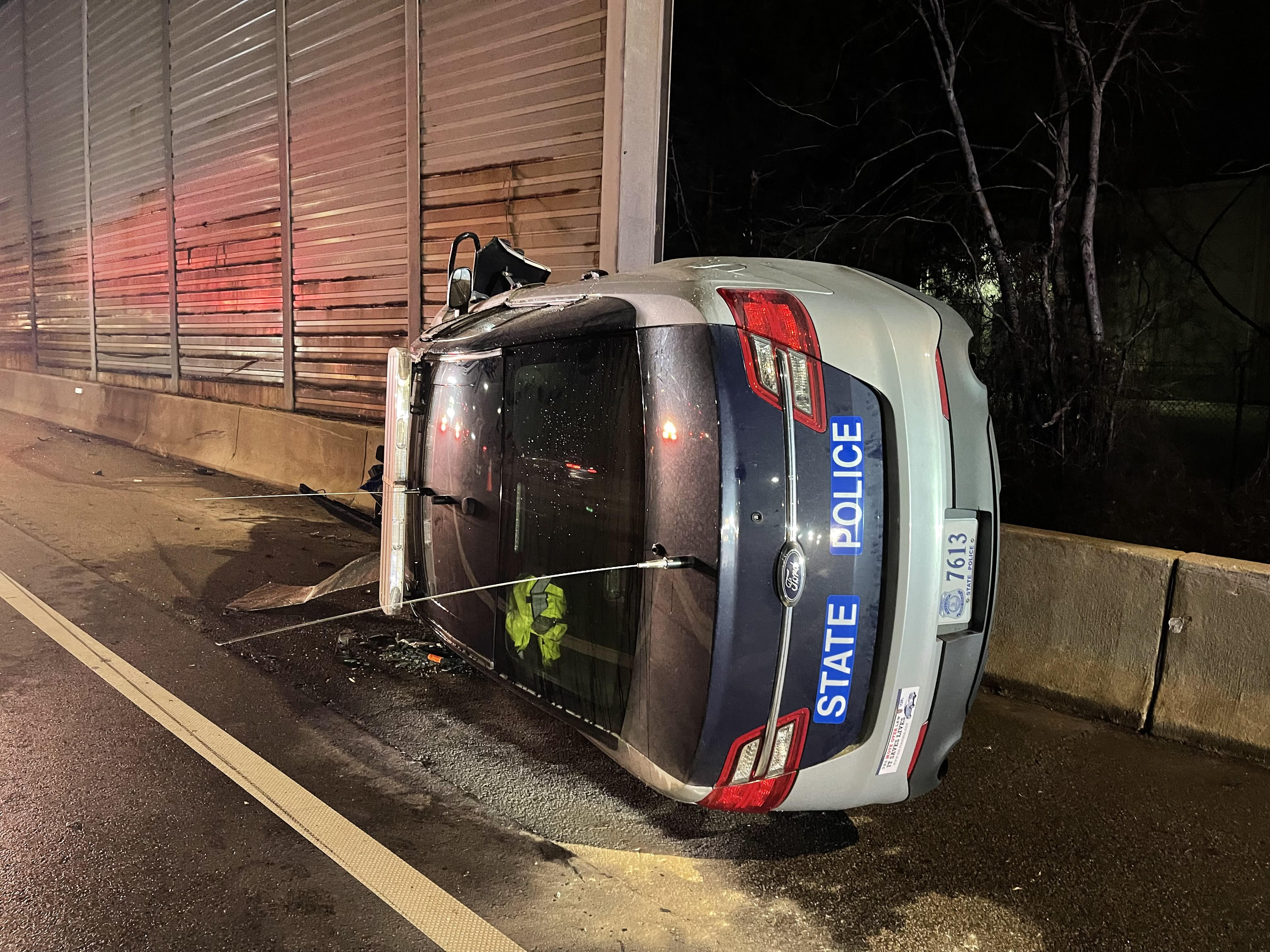 12-23-21 I95 Pr Wm Co VSP Vehicle Struck Hit & Run II.jpg