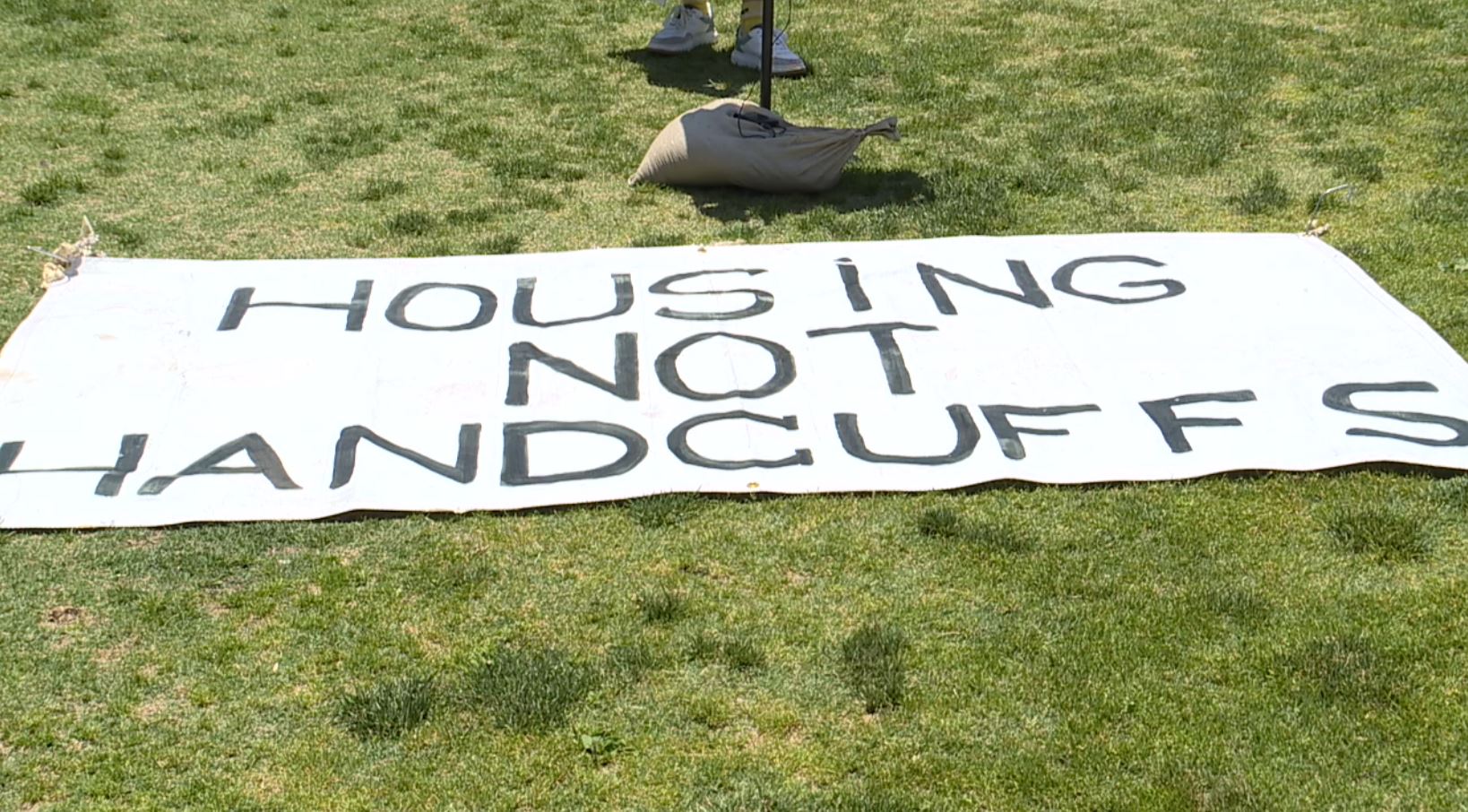 housing not handcuffs.JPG