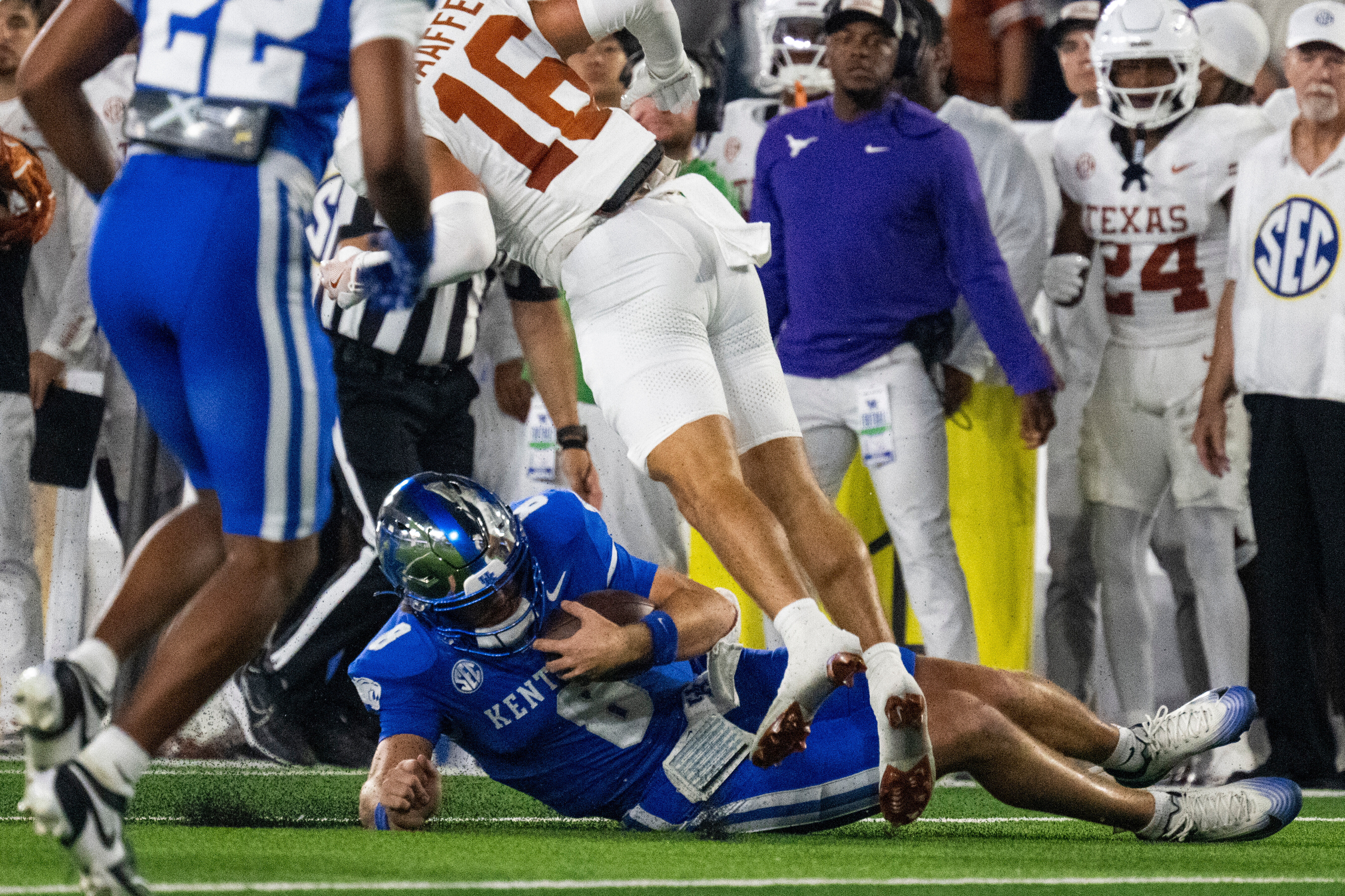 Texas Kentucky Football