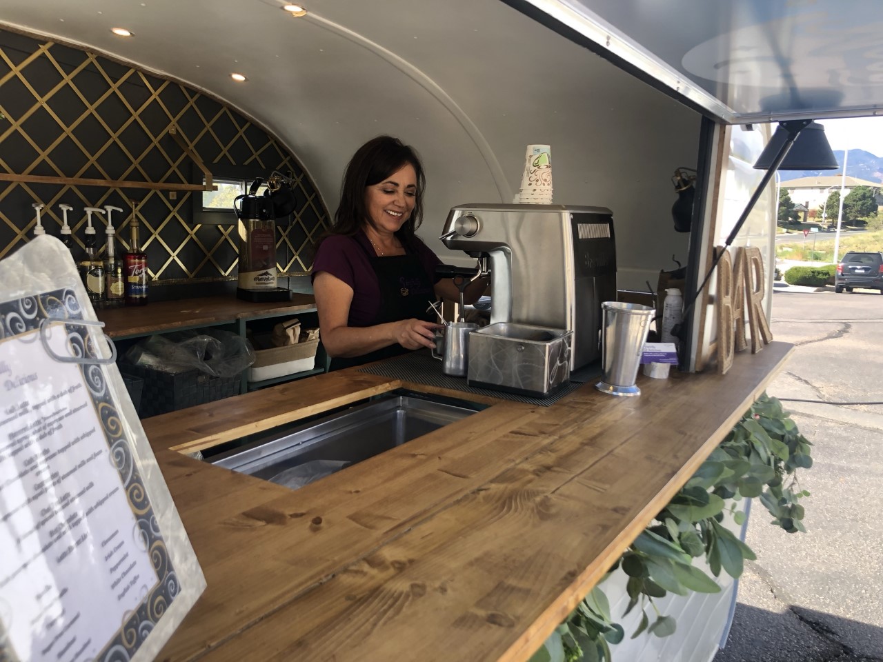 Former physical therapist opens up Sugar Moon Mobile Bar Co. 