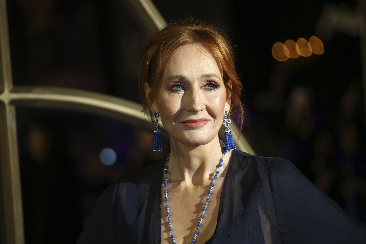 JK Rowling publishes first chapters of new story online