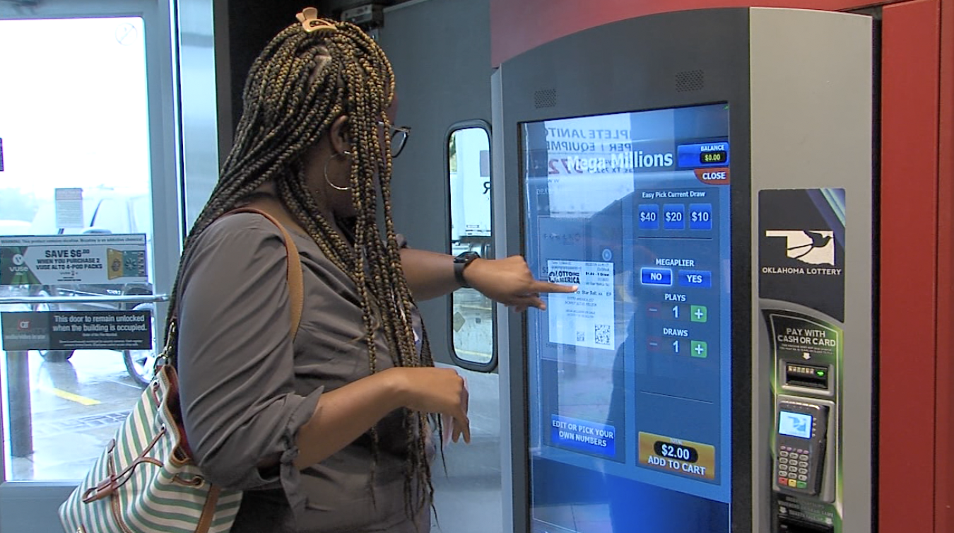 Terika Richardson buying lottery tickets