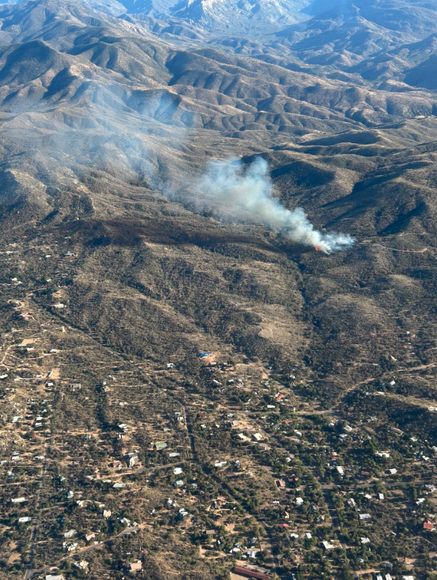 Fire near town of Oracle